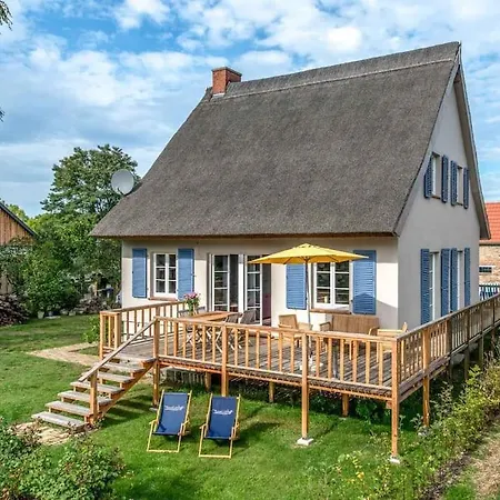 Anker.Punkt: Einzigartiges Ferienhaus In Rieth Am See Luckow  Exterior foto